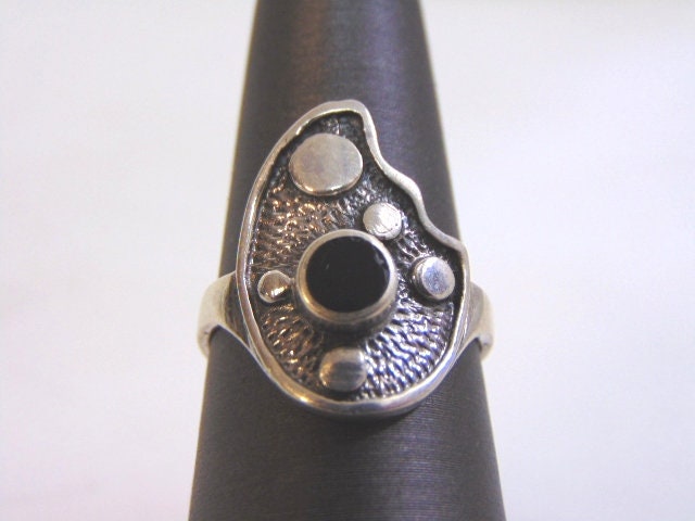 Handgefertigtes Unikat Schmuck, Unikat, Einzelstück Ring 4, 7G E2080 von MannysJewelry