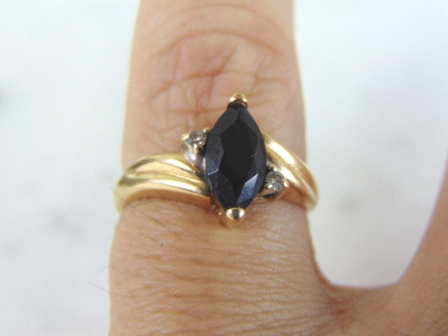 Damen Vintage Objekt 14K Gelbgold Onyx ? Diamant Ring 2, 4G E1739 Damen Vintage Objekt 14K Gelbgold Onyx ? Diamant Ring 2, 4G E1739 von MannysJewelry