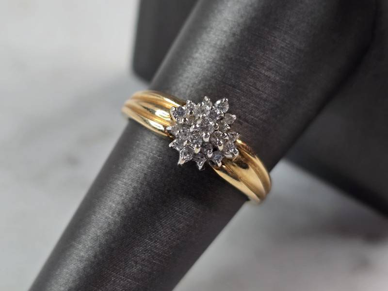 Hübscher 585Er Gelbgold Diamant Cluster Ring Für Frauen Vintage 3, 6G E3560 von MannysJewelry