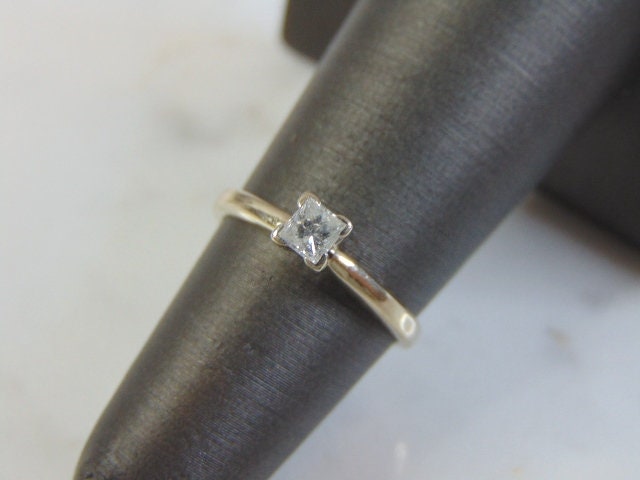 Vintage Estate Damen 14K Weißgold, Diamantring, 1, 8G E3240 von MannysJewelry