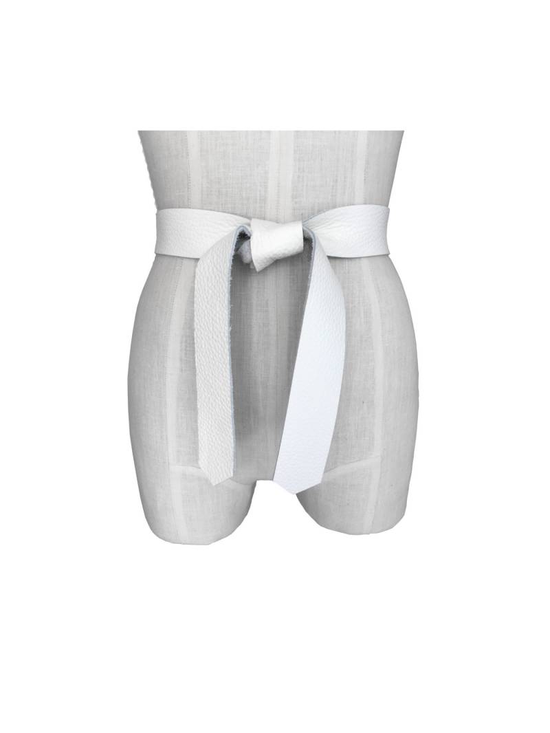 Weißer Ledergürtel Weiches Leder 3, 5 cm Bindegürtel Rohe Kante Nahtloser Rindsleder-Riemen Gürtel Schärpe Frauen Leichter Mantel Basic Kollektion von ManoBello