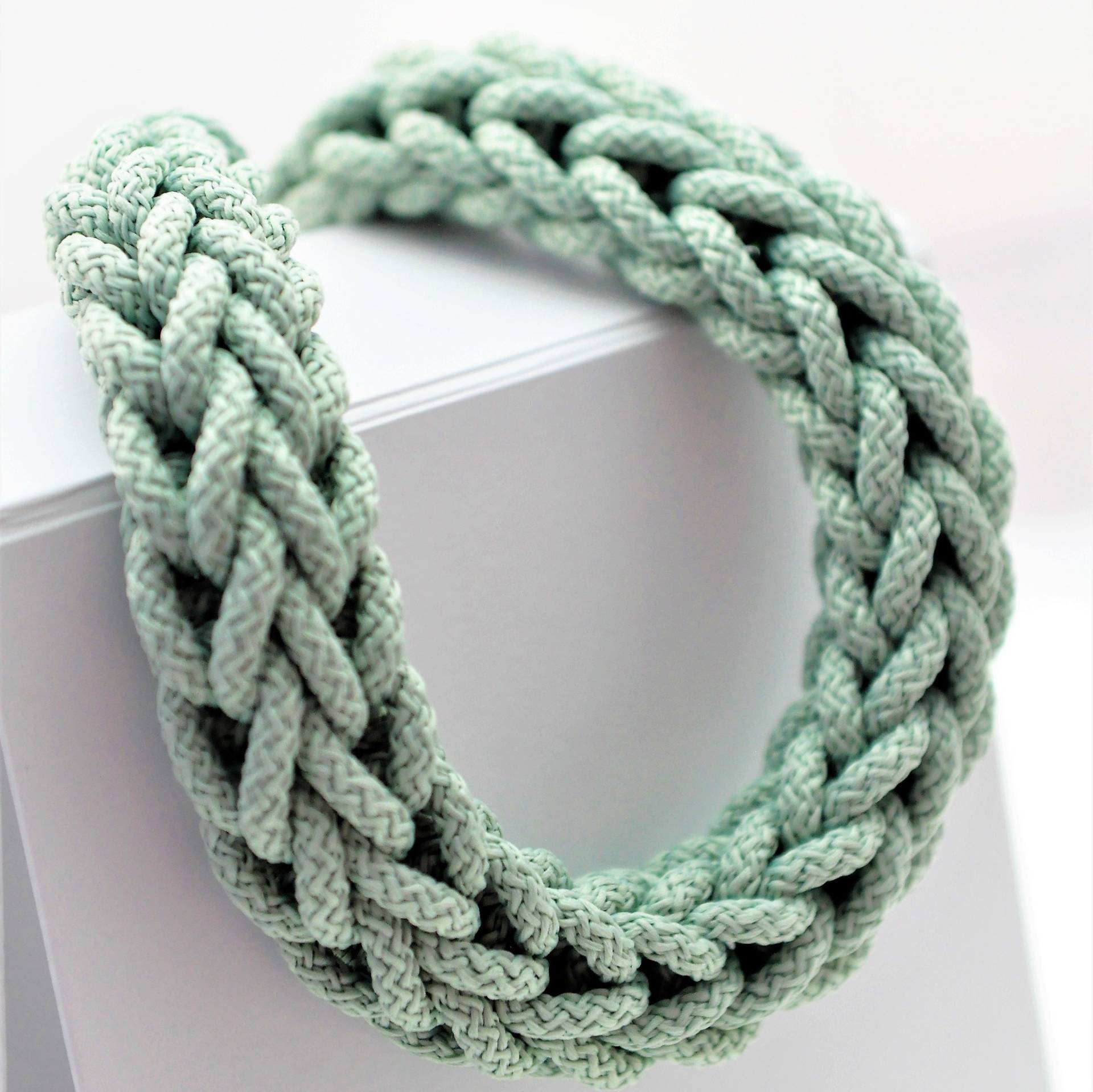 Mint Chunky Classic Halskette. Seil Geflochtene Elegante Halskette Mint Chunky Classic Halskette. Seil Geflochtene Elegante Halskette von ManoShopLT