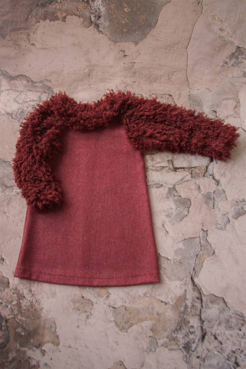 Neu Babykleid Mit Lockenärmeln/ Aus Wolle von Manoko