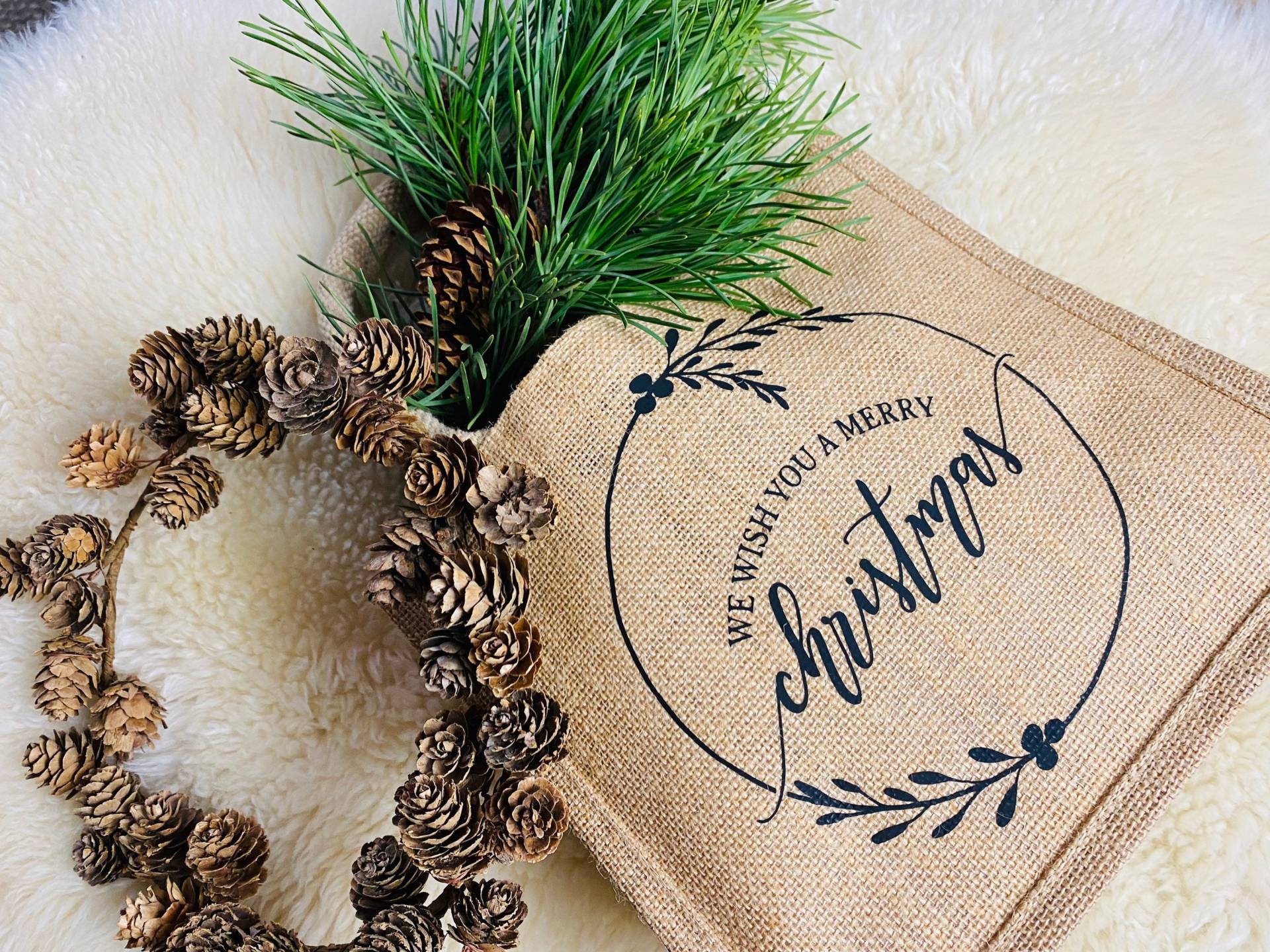 Kleine Jutetasche Geschenk Weihnachten von ManufaktLIEBENSWERT