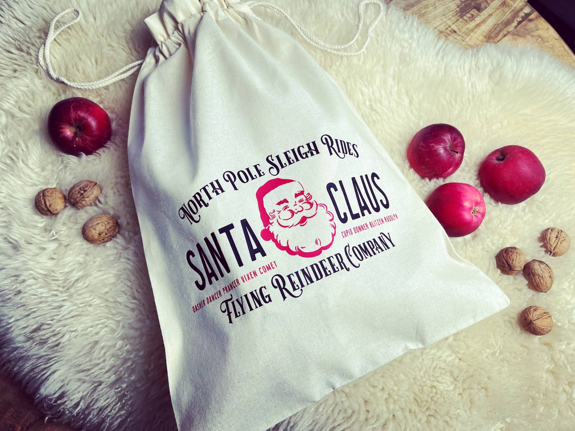 Weihnachtsbeutel Santa Claus Geschenkbeutel von ManufaktLIEBENSWERT
