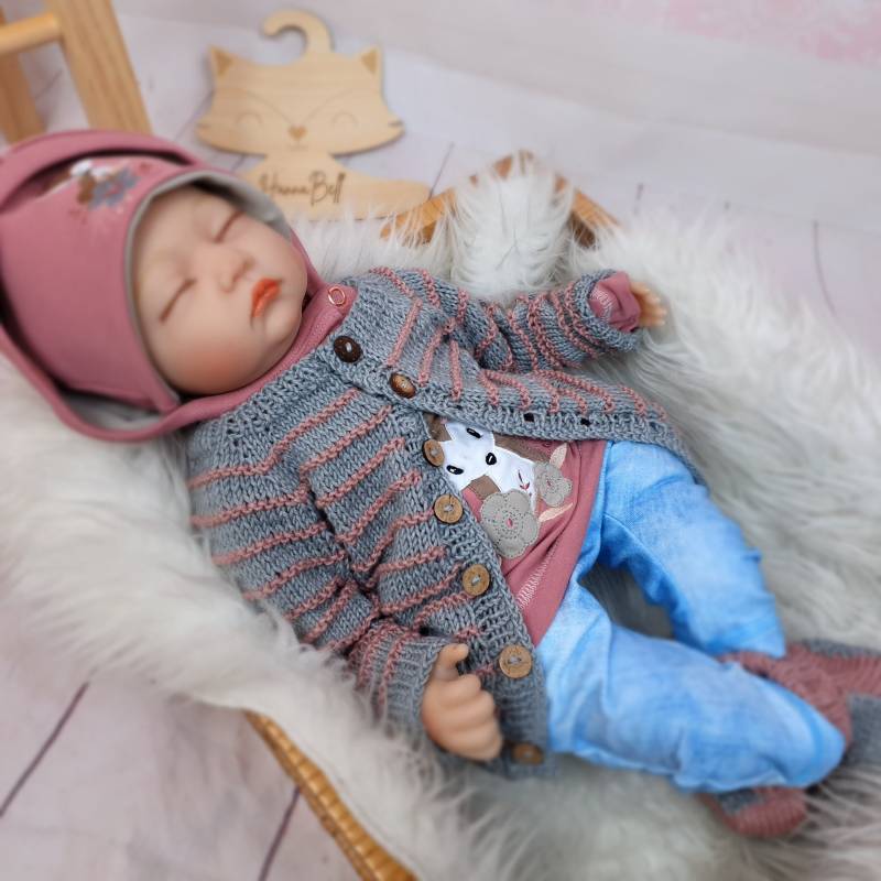 Outfit Of The Day Gr. 62/68 Strickjacke | Handgestrickt , Mütze, Hoodie(Bestickt Mit Boho Fuchs Pumphose Und Stricksocken, Ausgehgarnitur von ManufakturHannaBell