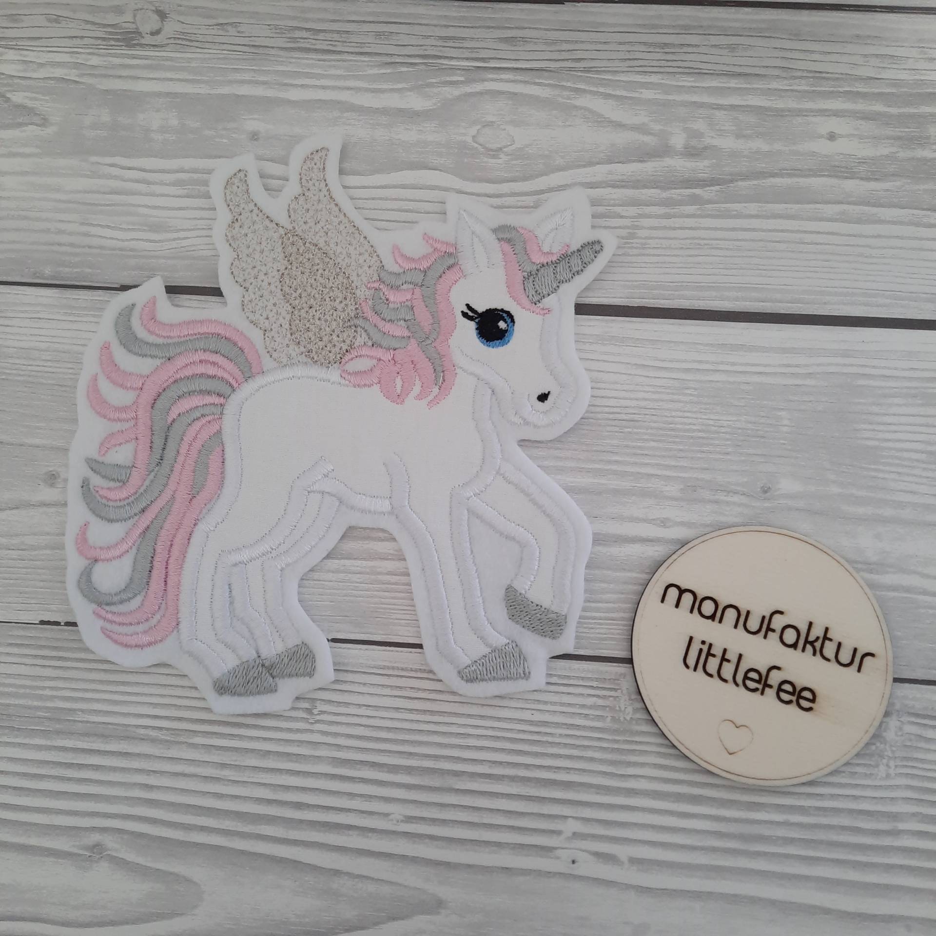 Applikation Einhorn | Pegasus Glitzer Flügel Rosa-Grau - Silber Applikation Einhorn | Pegasus Glitzer Flügel Rosa-Grau - Silber von ManufakturLittlefee