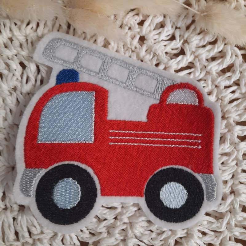 Applikation Feuerwehr | Bügelbild Schultüte Applikation Feuerwehr | Bügelbild Schultüte von ManufakturLittlefee