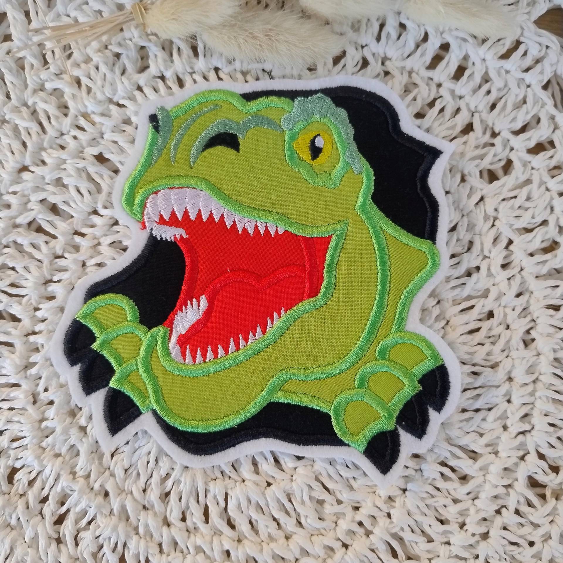 Applikation T-Rex| Stickapplikation Dinosaurier | T - Rex Einschulung Dino Applikation T-Rex| Stickapplikation Dinosaurier | T - Rex Einschulung Dino von ManufakturLittlefee