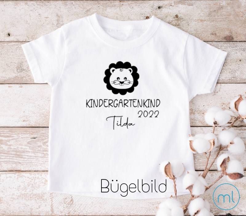 Bügelbild Kindergartenkind | Aufbügler Kiga Kind Mit Tieren Wunschname Name Personalisiert Zum Aufbügeln Auswahl Aus Vielen Farben von ManufakturLittlefee