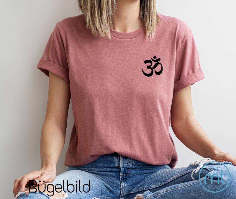 Bügelbild Om| Plott Ohm | Yoga Yoga Bügelbild Om| Plott Ohm | Yoga Yoga von ManufakturLittlefee