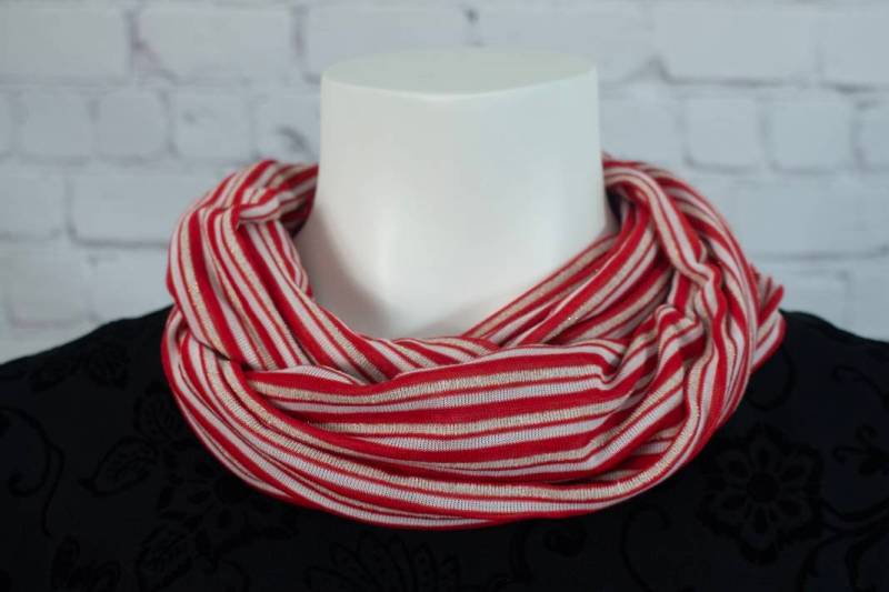 Schal Mit Streifen/Rot Weiß Gestreifter Loop Strickschal Lurexstreifen Geschnkidee von ManufakturRuffer