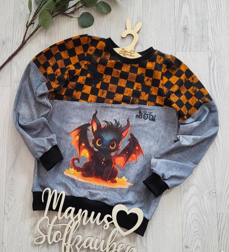Sweater Langarmshirt Drache Halloween Kinder Pulli Sweater Langarmshirt Drache Halloween Kinder Pulli von ManusStoffzauber