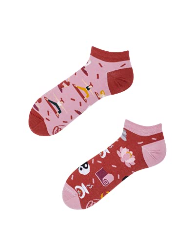 Many Mornings - Namaste Low - mismatsched Sneaker Socken - Damen - Yoga Gr. 39-42 von Many Mornings