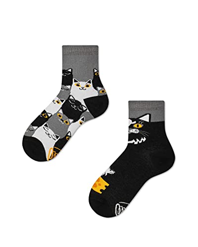 Many Mornings Unisex Kinder Black CAT Kids Mismatched Socken, Multi-Color, 31-34 von Many Mornings