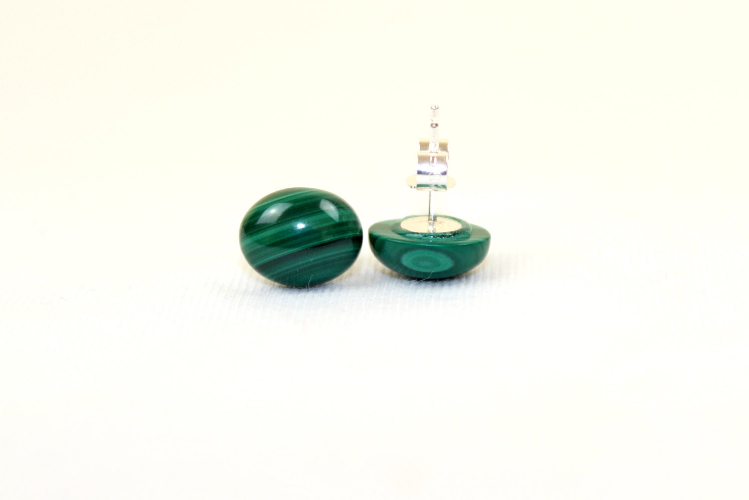 8 Mm X 10 Malachit Ohrstecker Schmuck Cabochon 10Mm Mapenzigems 8 Mm X 10 Malachit Ohrstecker Schmuck Cabochon 10Mm Mapenzigems von MapenziGems