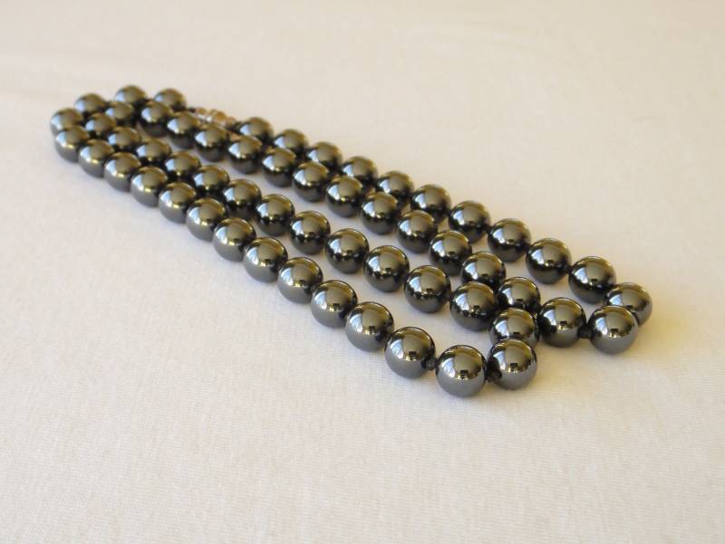 Hämatit Halskette Echte Natürliche 8mm Grau Perlen 22" Hand Geknotet Haematite Mapenzigems Hämatit Halskette Echte Natürliche 8mm Grau Perlen 22" Hand Geknotet Haematite Mapenzigems von MapenziGems