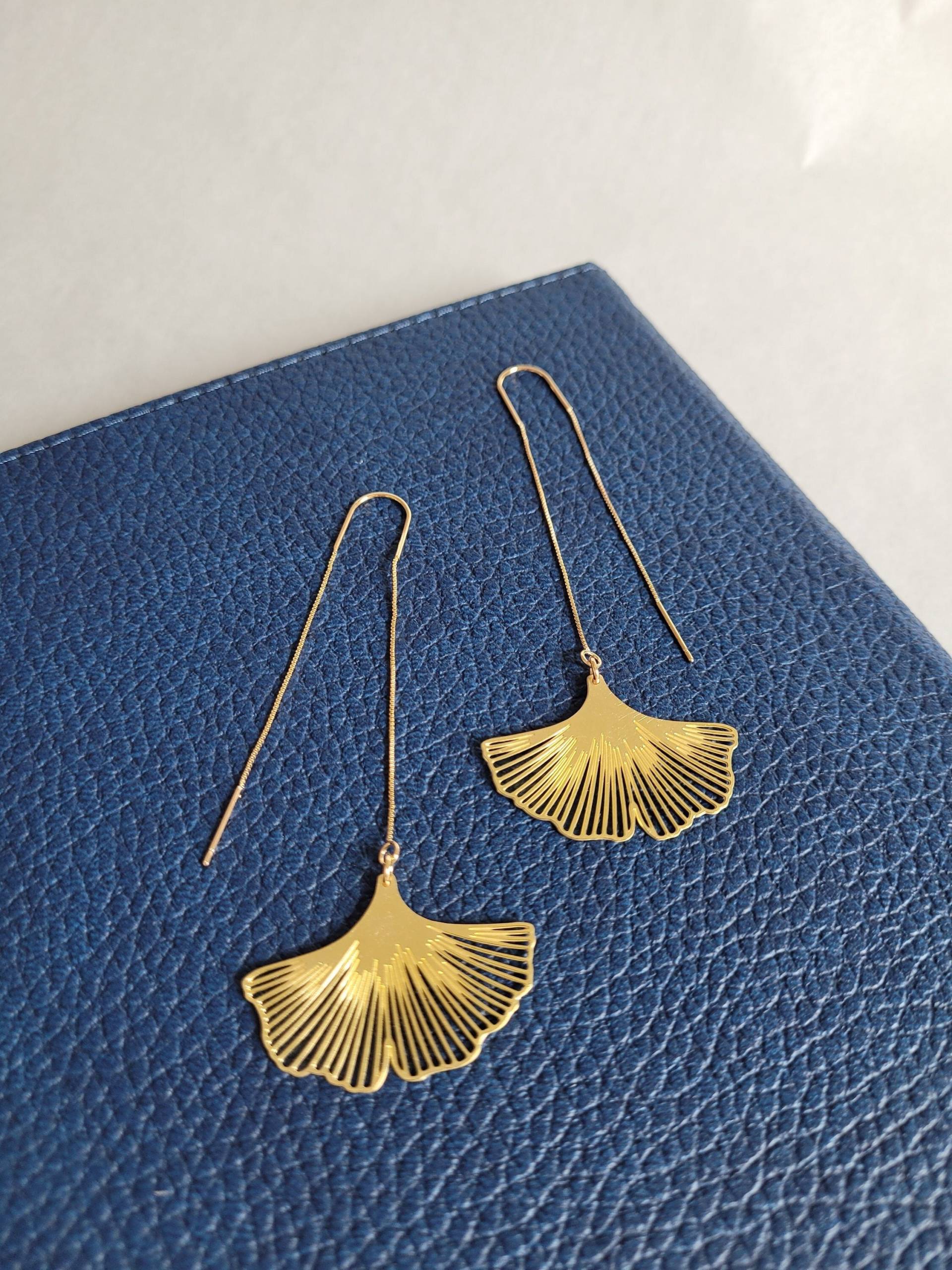 Ginkgoblatt Ohrringe - Goldfaden Ginkgoblatt Ohrringe - Goldfaden von MapleAndGinkgo