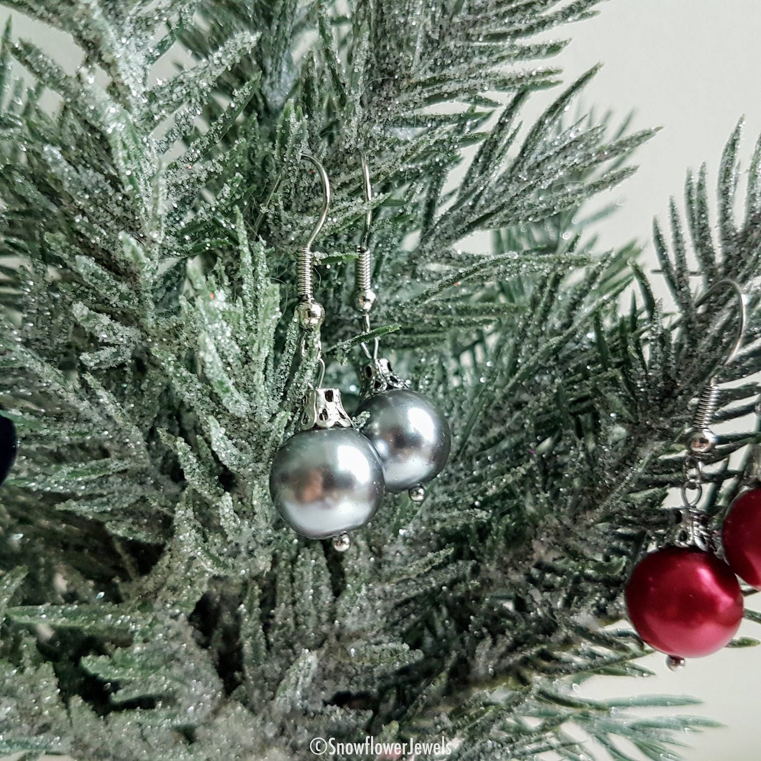 Vergoldete Silber Weihnachts Ornament Ohrringe Vergoldete Silber Weihnachts Ornament Ohrringe von MapleAndGinkgo