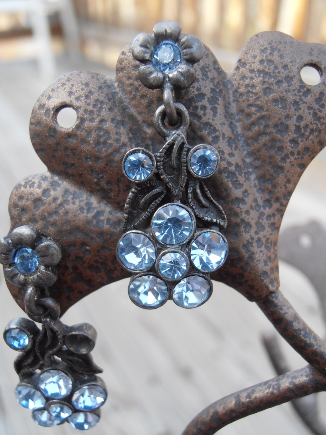 Vintage Topas Blaue Blume Baumeln/Tropfen Ohrringe Vintage Topas Blaue Blume Baumeln/Tropfen Ohrringe von MapleTreeProductions