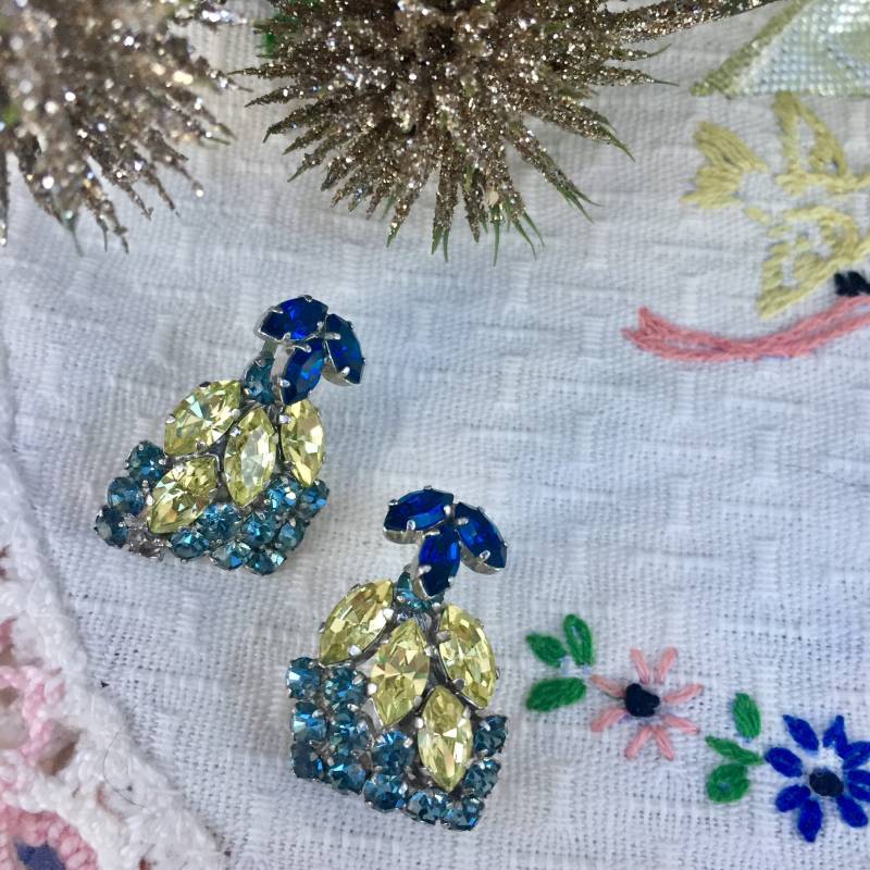 Vintage Jeweled Ohrringe, Faux Jewel Clip-On Mid Century 1950Er Jahre Ohrringe von Mapleclovervintage