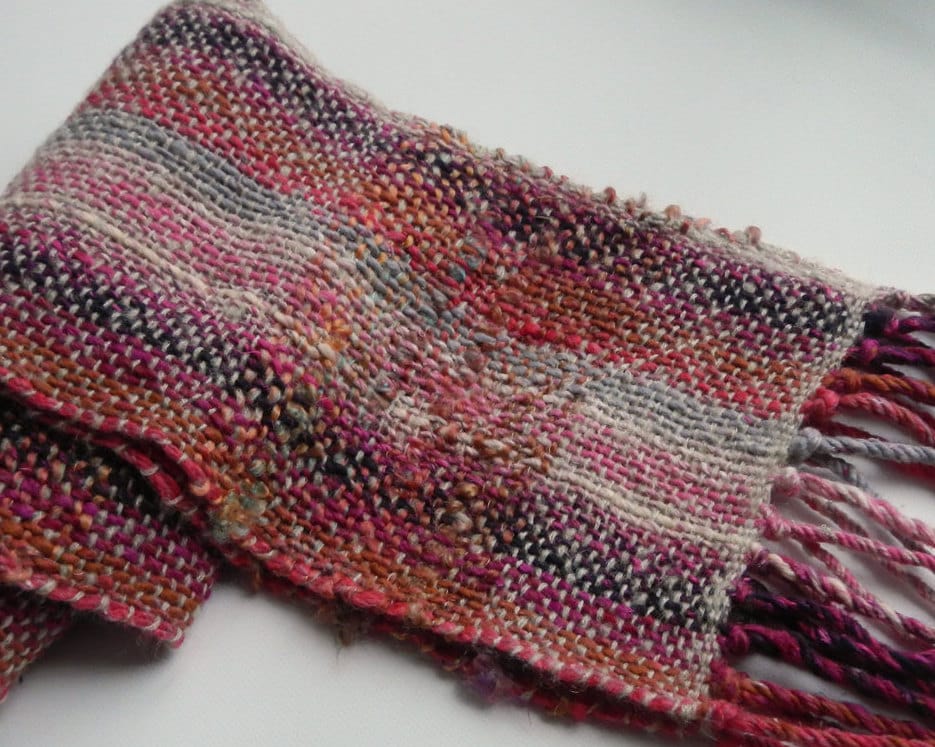 Handgewebter Schal Rosa Orange Baumwolle, Seide, Wolle Handgewebter Schal Rosa Orange Baumwolle, Seide, Wolle von MaplewoodFiberarts