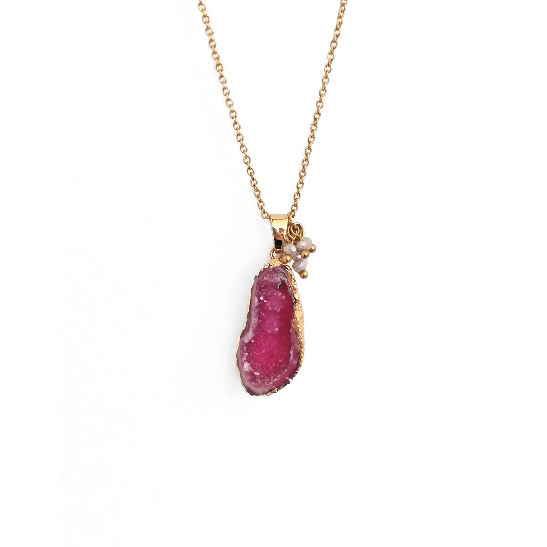 Roh Druzy Anhänger Halskette, Edelstein Boho Layering Goldkette, Kristallhalskette, Druse, Einzigartiges Geschenk Für Sie Roh Druzy Anhänger Halskette, Edelstein Boho Layering Goldkette, Kristallhalskette, Druse, Einzigartiges Geschenk Für Sie von MarKiJewelry
