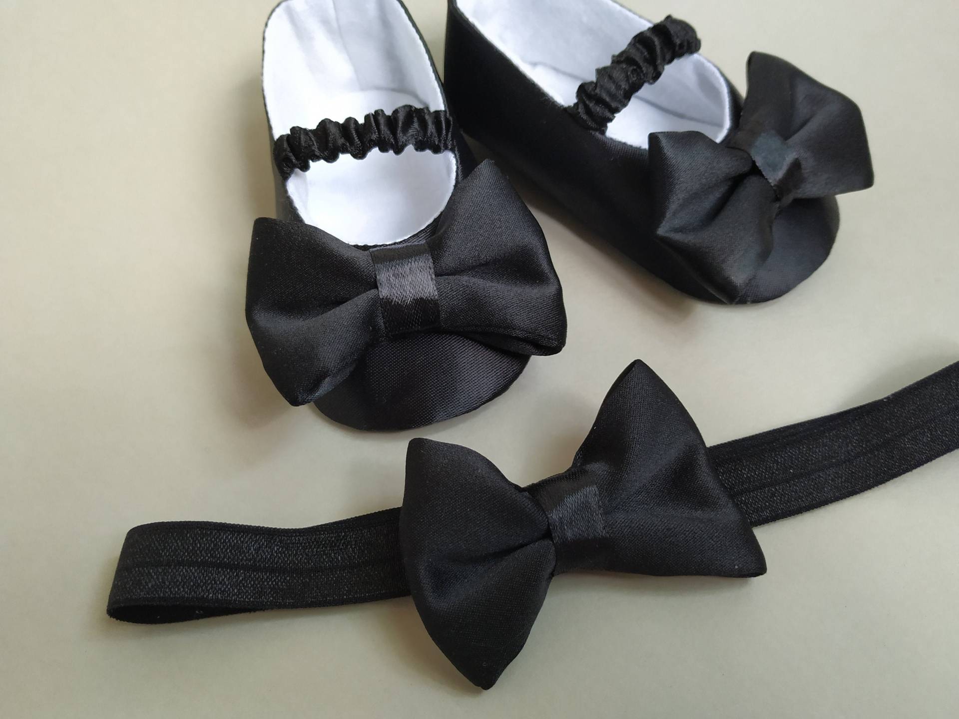 Baby Mädchen Geschenk Set, Schwarze Mary Jane Schuhe Und Schleife Stirnband, Halloween Kostüm Schuhe, Neues Geschenk, Weiche Sohle 1 von MarVikBaby