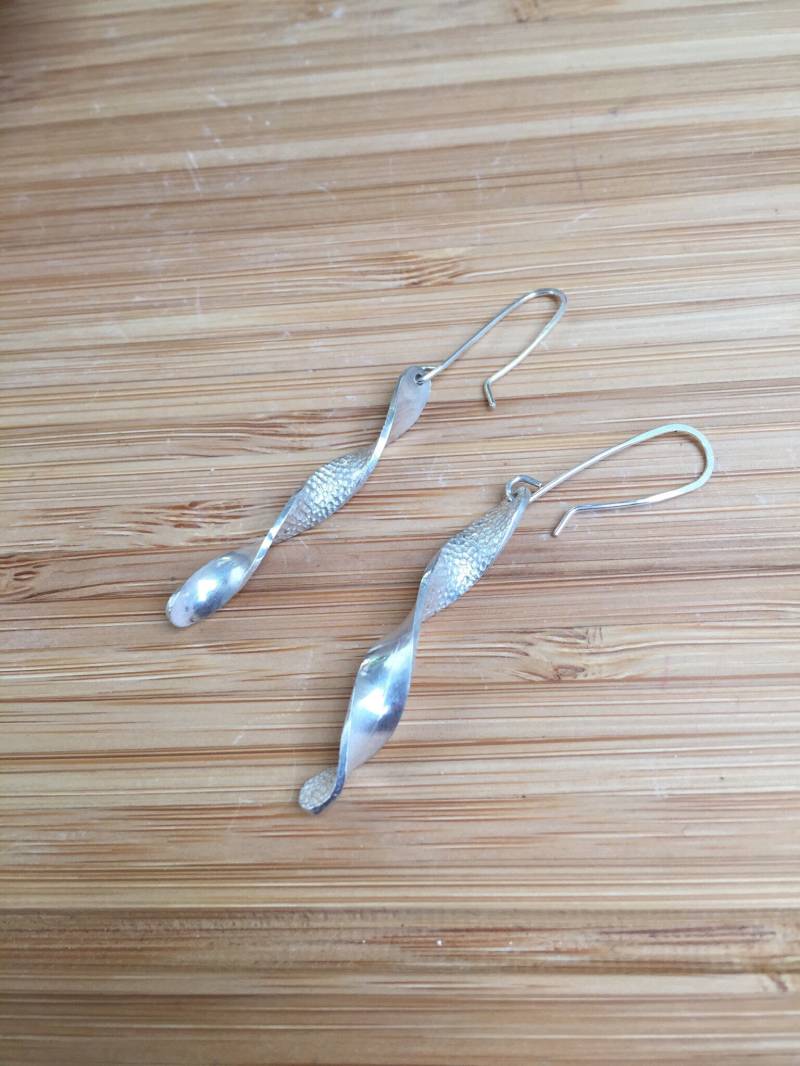 sterling Silber Twist Ohrringe sterling Silber Twist Ohrringe von MaraFriedland