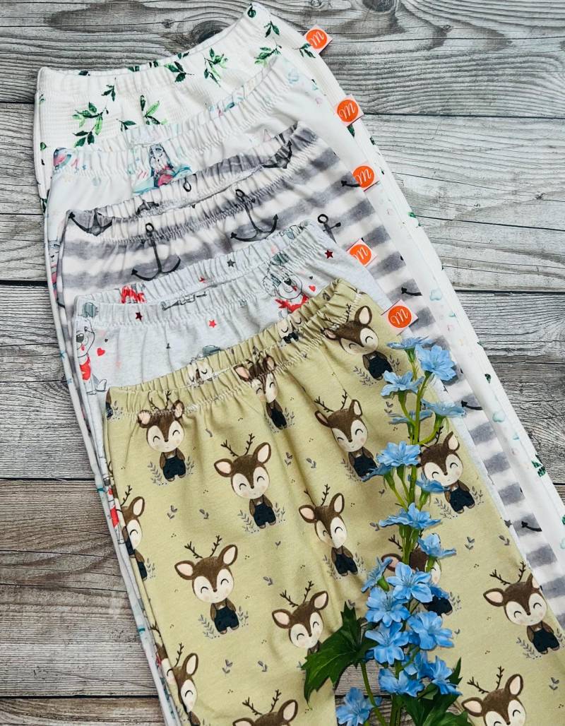 Handmade Leggings Slim Fit Verschiedene Motive in Größe 86-92, Sofort Verfügbar Handmade Leggings Slim Fit Verschiedene Motive in Größe 86-92, Sofort Verfügbar von MarakiDesignShop