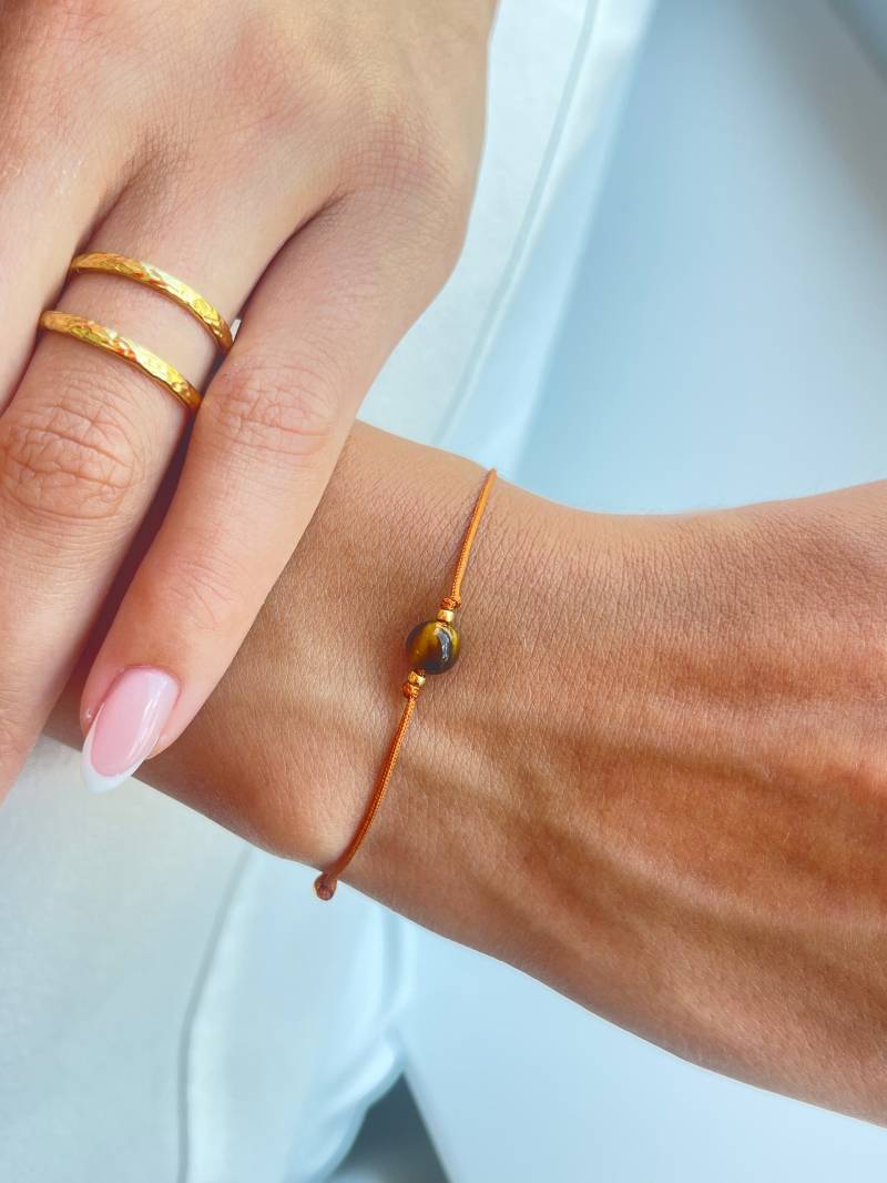 Geburtsstein Armband Mit Edelstein | Buntes Personalisiertes Sternzeichen Geschenk Für Freunde von MarasBracelet