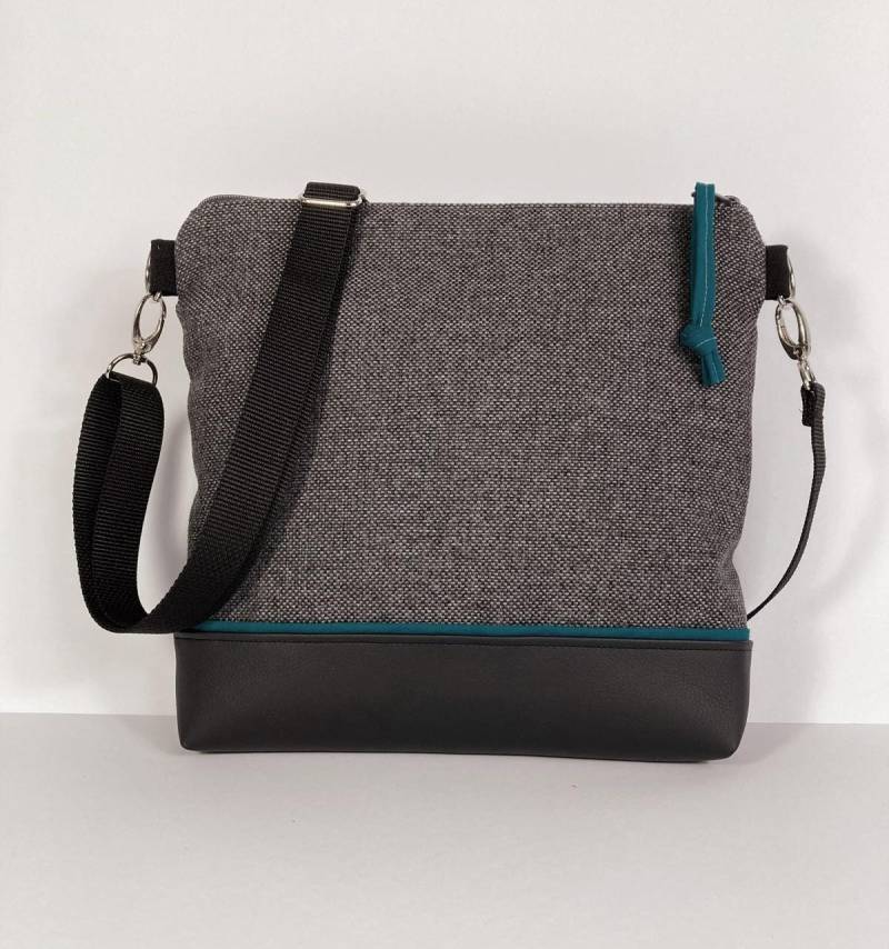 Umhängetasche Möbelstoff Handtasche Damen Grau von MarasTaschen