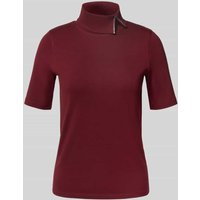 Marc Cain Eng anliegendes T-Shirt aus Baumwoll-Mix mit Rollkragen in Bordeaux, Größe 40 Marc Cain Eng anliegendes T-Shirt aus Baumwoll-Mix mit Rollkragen in Bordeaux, Größe 40 von Marc Cain