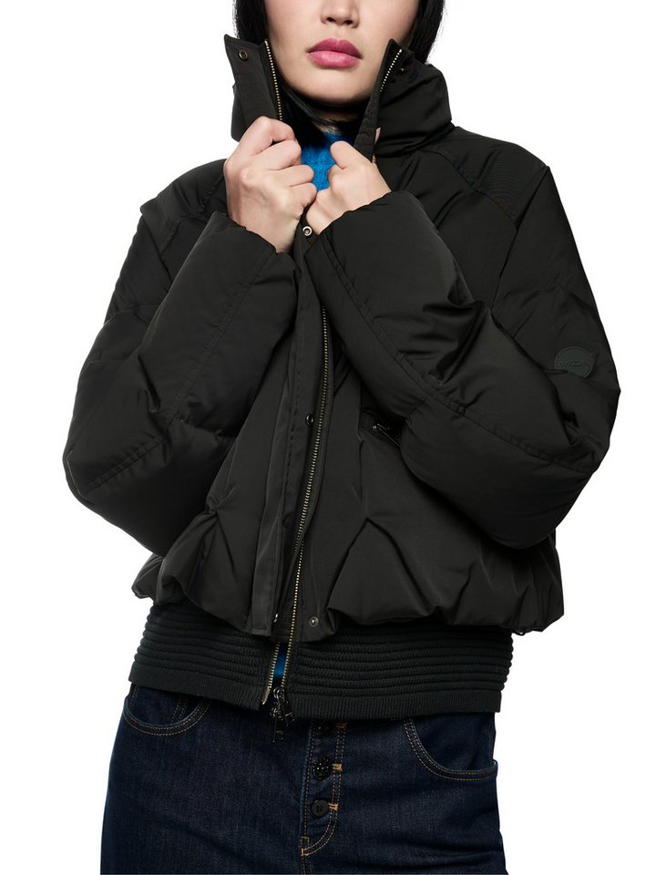Marc Cain Steppjacke Mystic Plumage Premium Damenmode mit Strickbund, Stehkragen, Winterjacke, locker geschnitten von Marc Cain