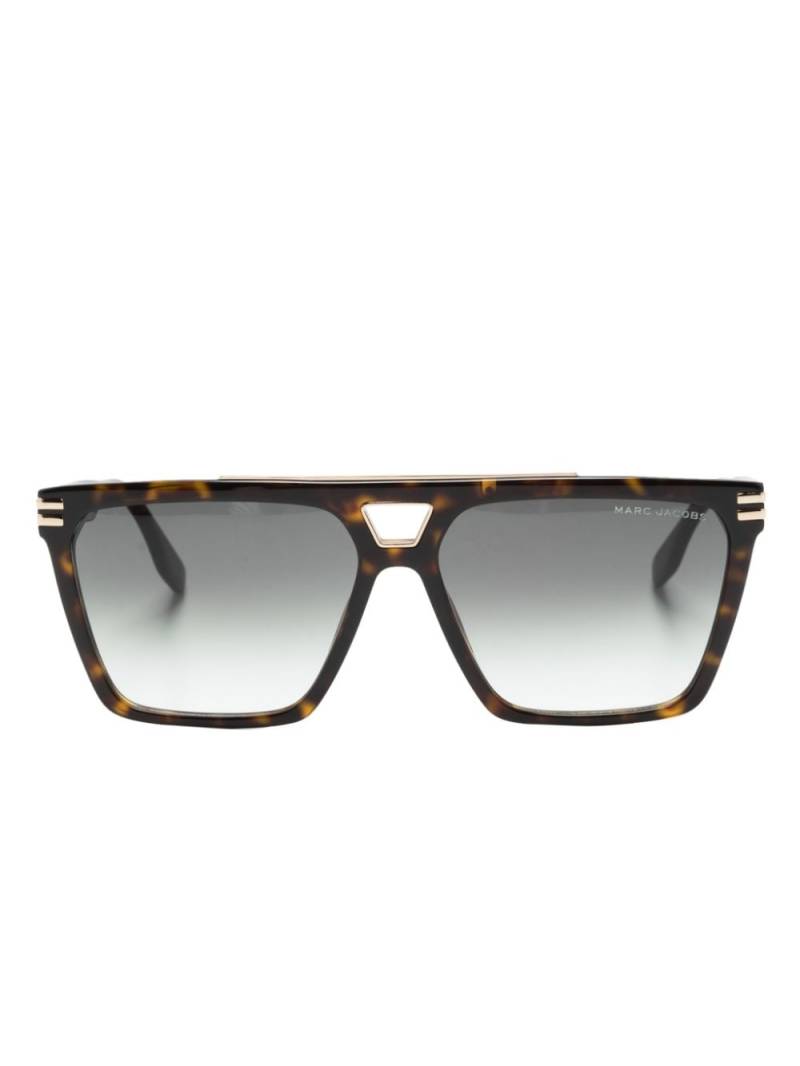 Marc Jacobs Eyewear Eckige Sonnenbrille in Schildpattoptik - Braun von Marc Jacobs Eyewear