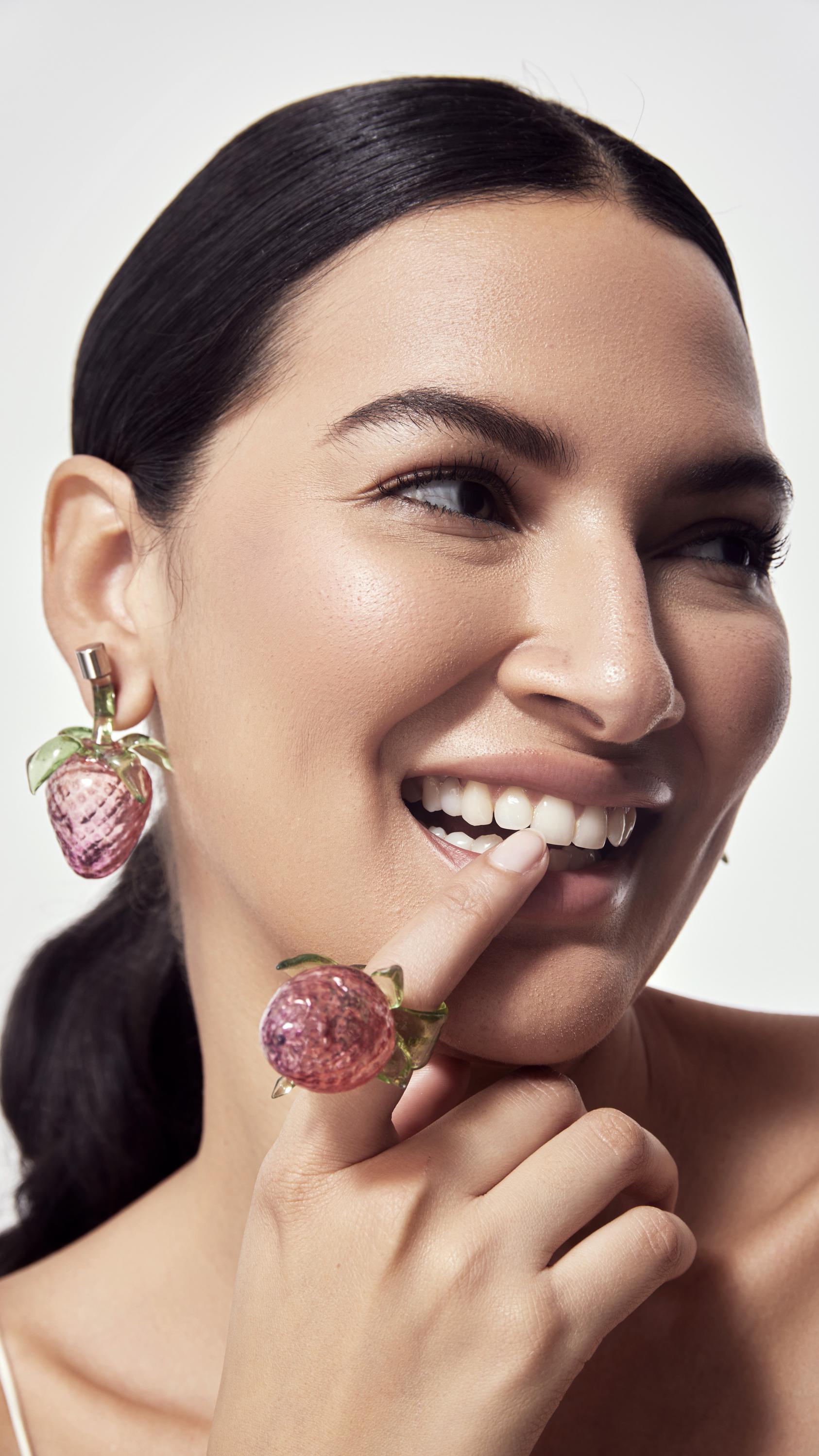 Daiquiri-Erdbeer-Ohrringe - 3D-Erdbeer-Ohrringe von MarcelaLopezArt