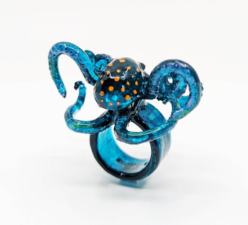 Oktopusring - 3D-Oktopus in Klarer Farbe von MarcelaLopezArt