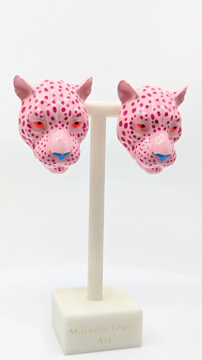 Rosa Leopardenohrringe - 3D Leopard von MarcelaLopezArt
