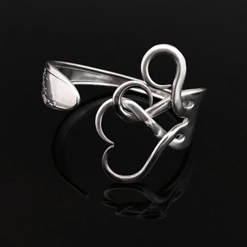 Silber Gabel Armband in Original Verflochtene Herzen Design, Valentinstag Schmuck von MarchelloArt