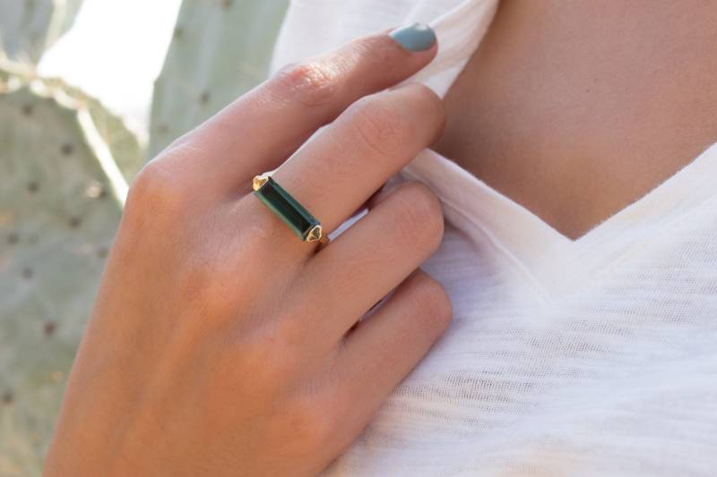 Grüner Turmalin Hydro Ring ~ Rechteckiger Stein 18K Gold Vergoldet Schmuck Handgemacht Boho Mr164 von MaresiaJewelry