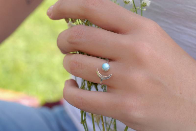 Larimar Mond Ring ~ Sterling Silber 925 ~Handarbeit ~Verstellbar~ Halbmond ~Boho ~Hippie~Boho ~Geschenk Für Sie Mr131 von MaresiaJewelry