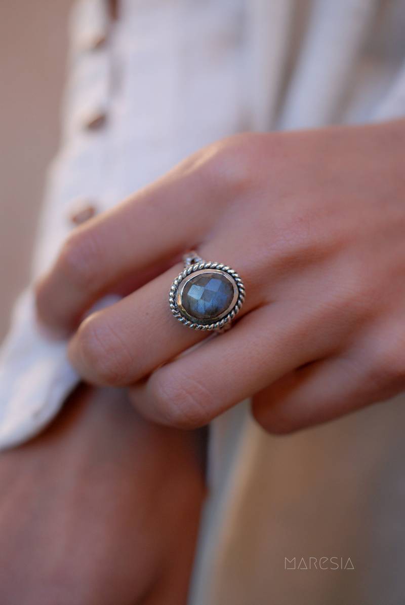 Regenbogen Labradorit Ring ~ Edelstein Natürlich ~sterling Silber 925 Schmuck Handgemacht~Februar Geburtsstein ~statement ~Geschenk ~Mr132 von MaresiaJewelry