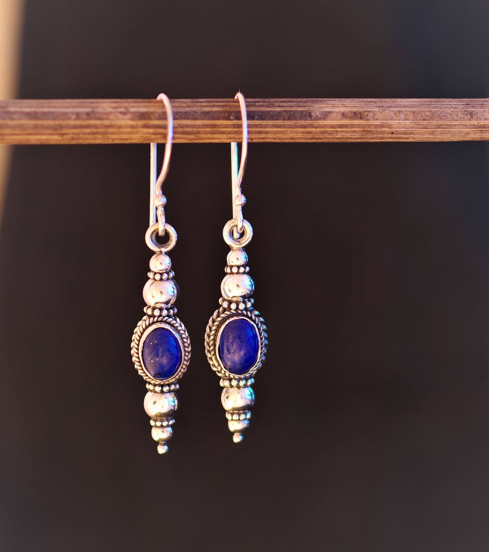 Silberne Ohrringe Mit Lapislazuli, Handmadewithlove, Heilstein, Monatsstein von MaressiSchmuck