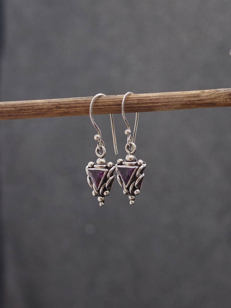 Wunderschöne Ohrringe Aus Silber Und Amethyst Wunderschöne Ohrringe Aus Silber Und Amethyst von MaressiSchmuck