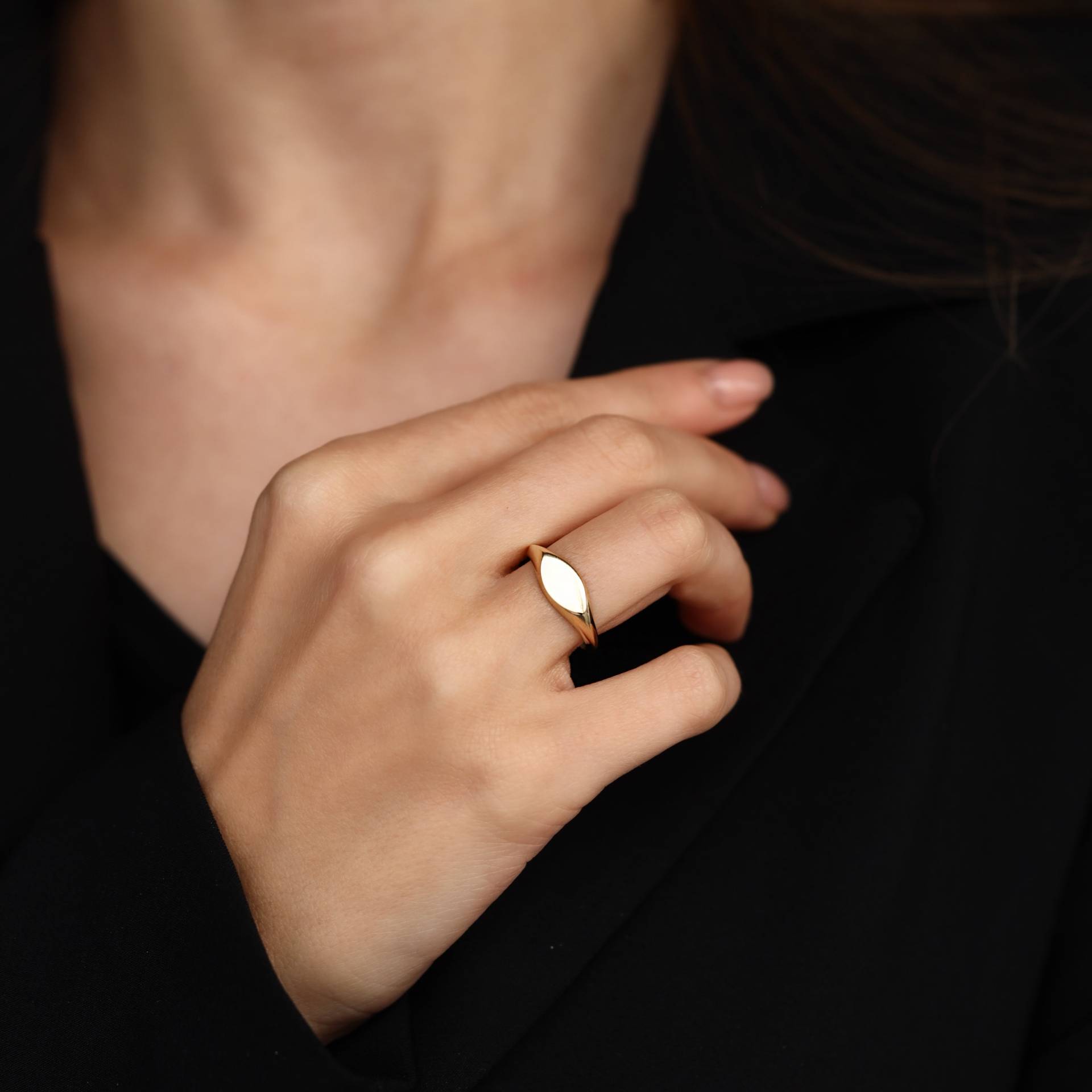 Hudson Ring, 14K Solid Gold Dünne Stapelringe Für Frau, Zarte Minimaler Schmuck, Einzigartiger Goldschmuck, Geschenk Sie von Maresuijewelry