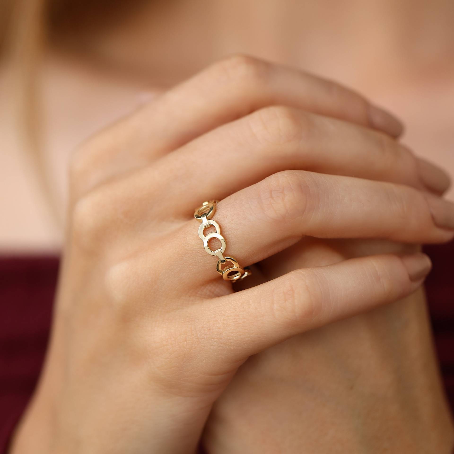 Inaria Ring, 14K Solid Gold Dünne Stapelringe Für Frau, Minimal Schmuck, Zierliche Goldring, Zarte Geschenk Sie von Maresuijewelry