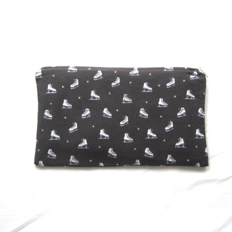 Eiskunstlauf Mäppchen/Schminktasche Clutch Eiskunstlauf Mäppchen/Schminktasche Clutch von MarfDaze