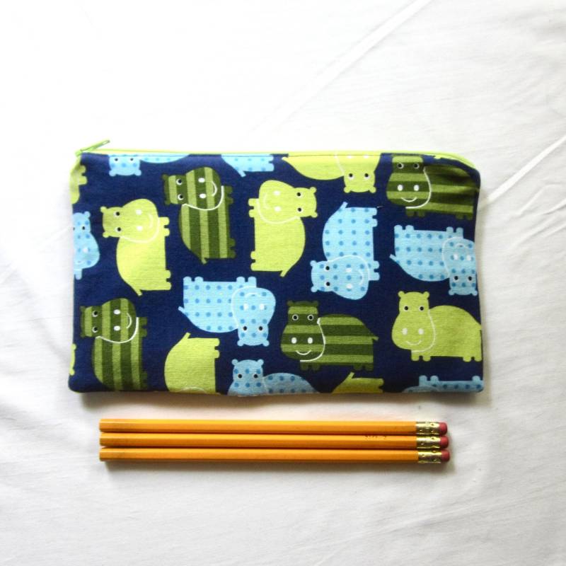Hippos Stoffbeutel/Mäppchen Make Up Tasche Gadget Sack Hippos Stoffbeutel/Mäppchen Make Up Tasche Gadget Sack von MarfDaze