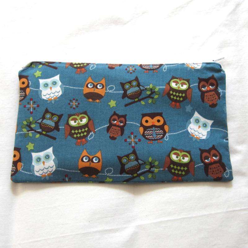 Hooty Owls Auf Dunkelblauem Stoff Reißverschlussetui/Stiftetasche Schminktasche Gadgetsack Hooty Owls Auf Dunkelblauem Stoff Reißverschlussetui/Stiftetasche Schminktasche Gadgetsack von MarfDaze