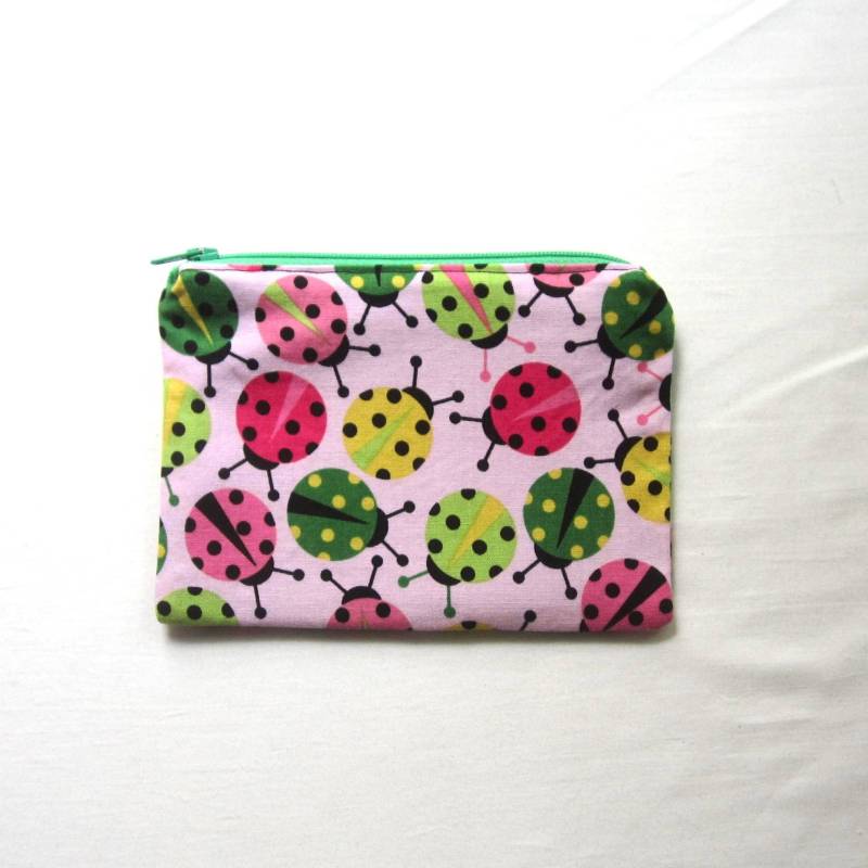 Marienkäfer Stoff Münze Geldbörse/Tasche/Geschenk Karte Umschlag Zipptasche von MarfDaze